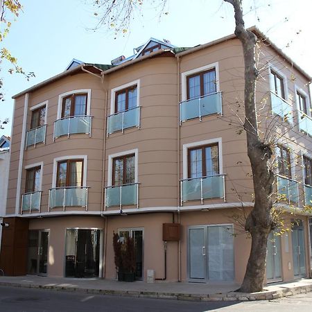 My Way Terrace Hotel Адалар Екстериор снимка