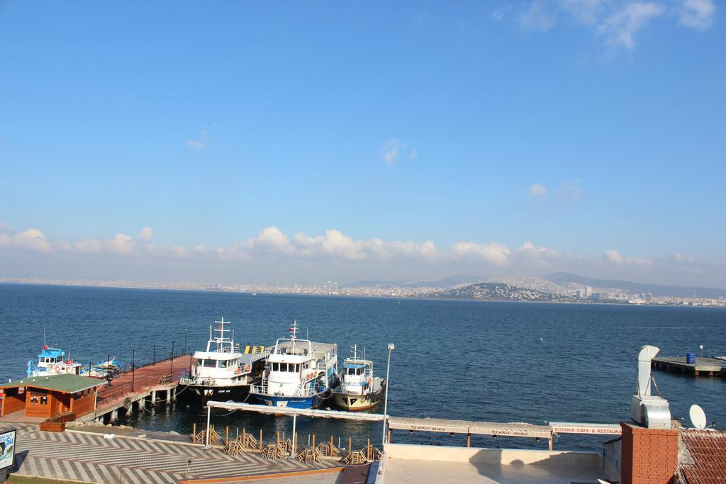 My Way Terrace Hotel Адалар Екстериор снимка