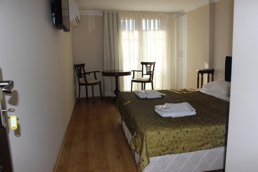 My Way Terrace Hotel Адалар Стая снимка