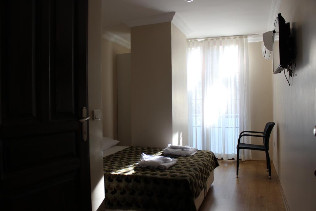 My Way Terrace Hotel Адалар Стая снимка